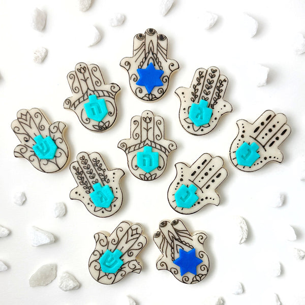 hanukkah hamsa placecards