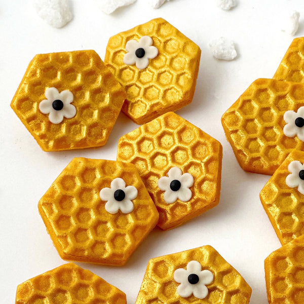 rosh hashanah cookies gold glamour closeup