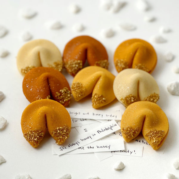 rosh hashanah golden fortune cookies dinner gift holiday pile