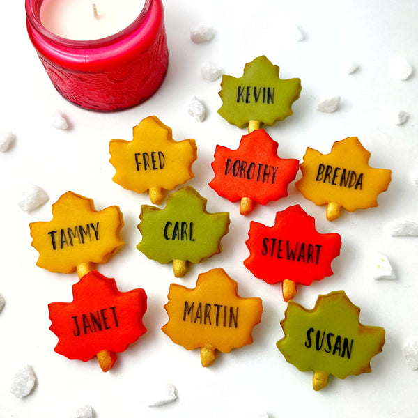 personalized solid leaves laid out