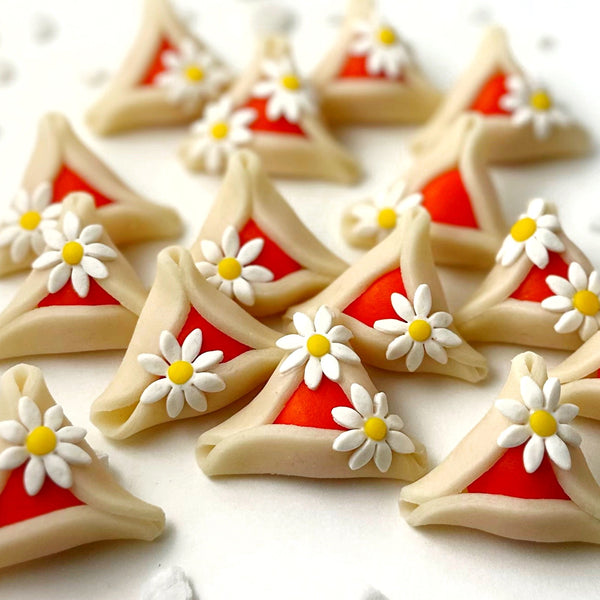 purim daisy hamantaschen portrait