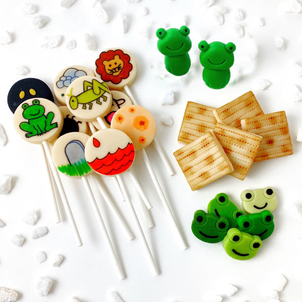 ACS_0025copy_1  1742 × 1742px  Hanukkah ultimate gift collection marzipan candy treats pops layout