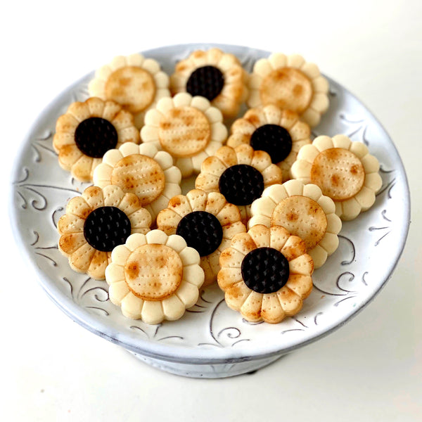 matzah daisies & sunflowers