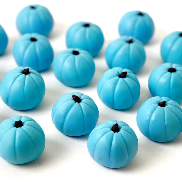 custom pumpkins closeup