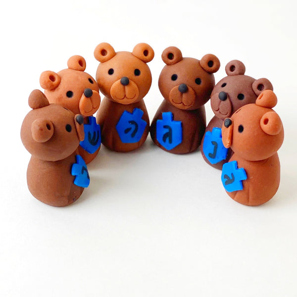 hanukkah dreidel teddy bears marzipan gift  in a circle