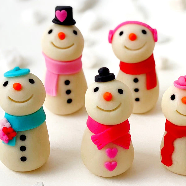 valentine's day snowman snowpeople marzipan closeup