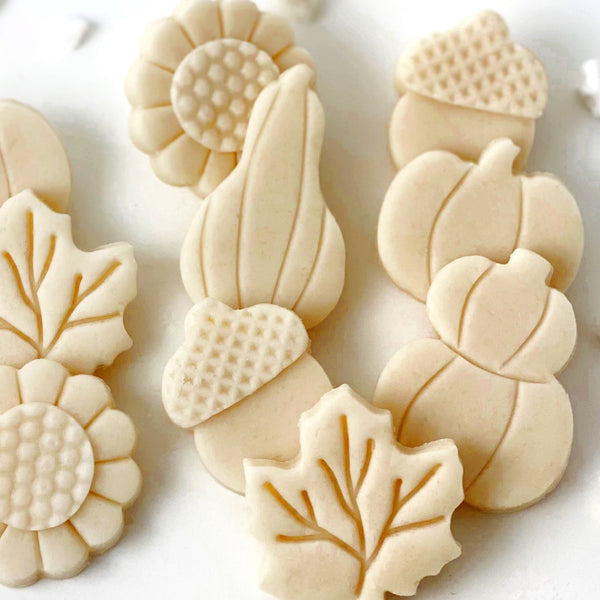 naked thanksgiving marzipan closeup