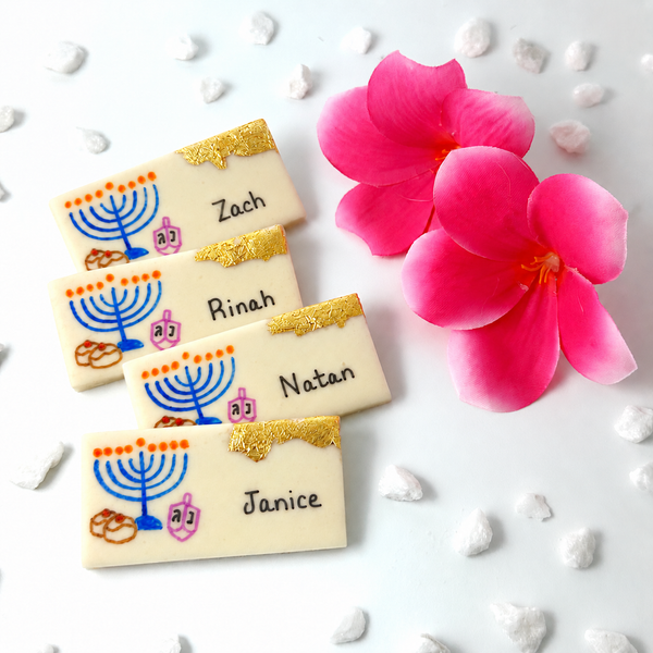 luxe personalized hanukkah place cards