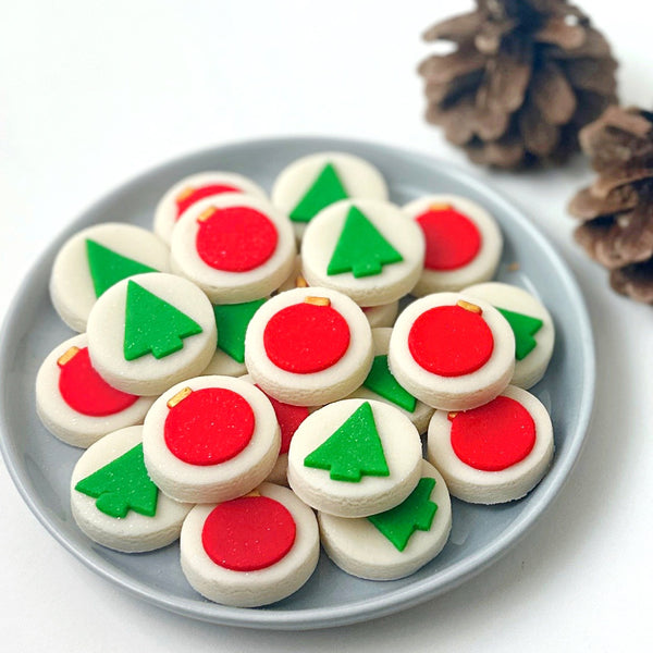 christmas ornament and tree candy bites