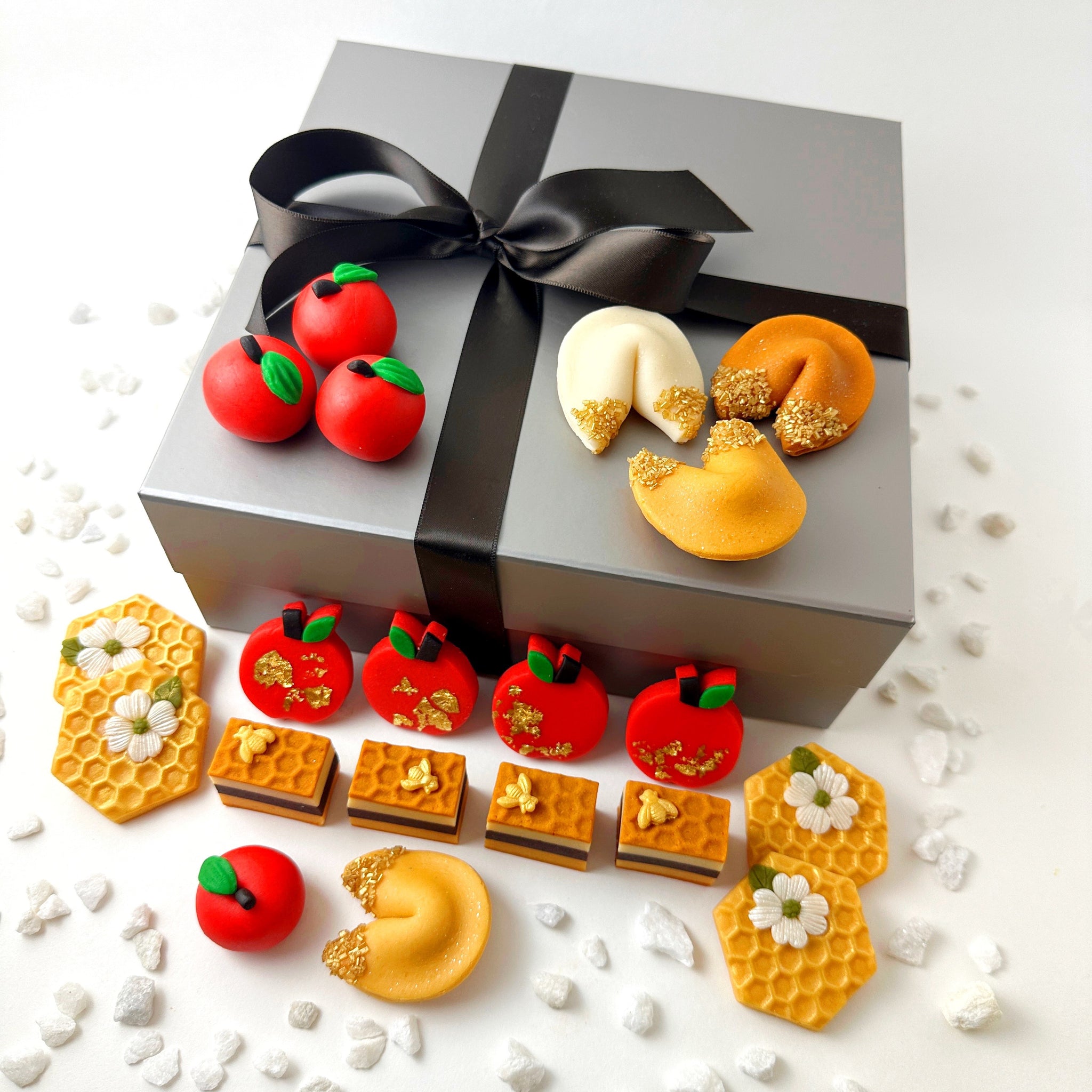 Elegant Rosh Hashanah Marzipan Gift Box | marzipops