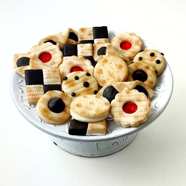 passover matzah cookies on a stand