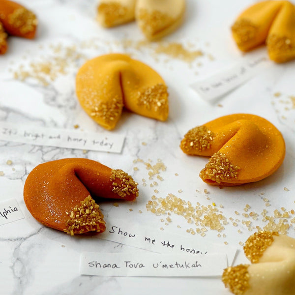 rosh hashanah golden fortune cookies closeup